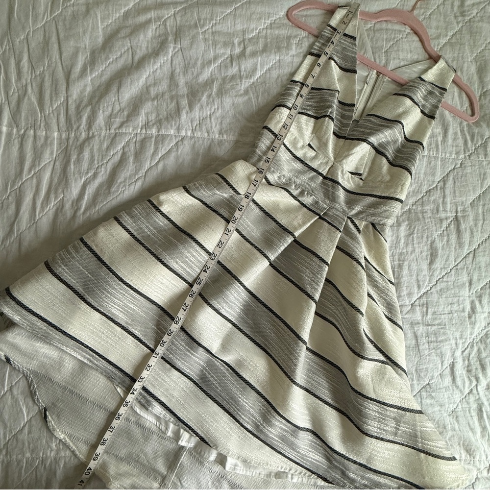 L’Atiste by Amy Stripe Fit & Flare Backless Dress Size S - Picture 14 of 16
